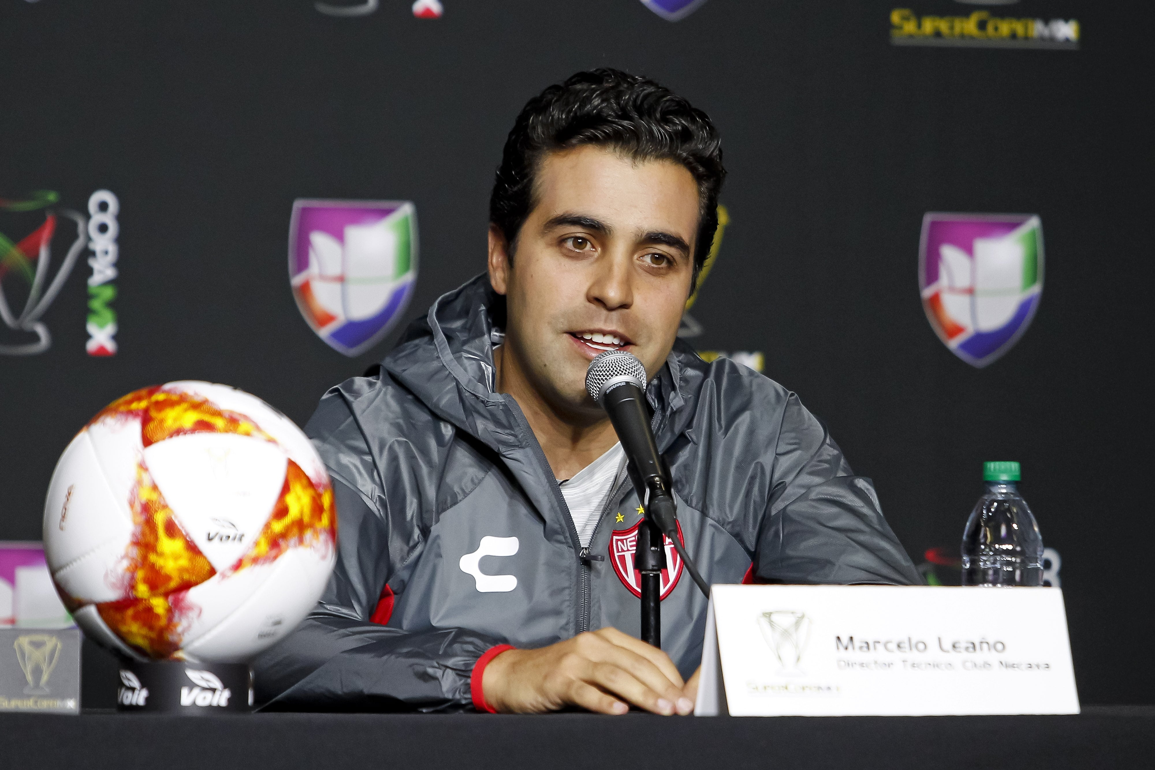 Michel Leaño