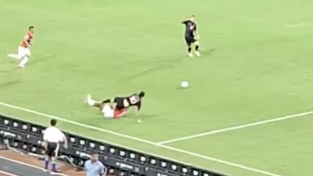 La brutal entrada que casi rompe a Messi en un amistoso en Panamá