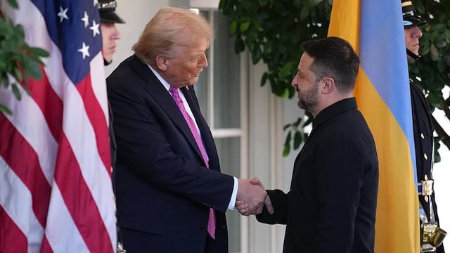 Trump sorprende a Zelensky con inesperado comentario sobre su ropa