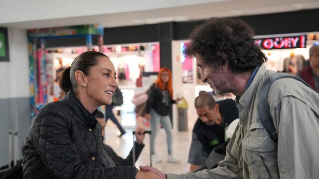 Claudia Sheinbaum Pardo, presidenta de México, viajó muy temprano rumbo a Canadá para participar en el encuentro de líderes mundiales del G7
