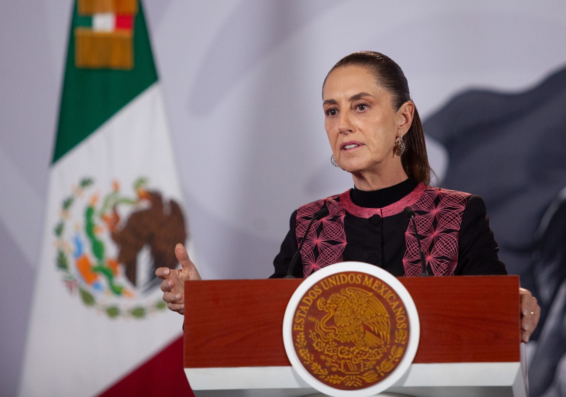 Claudia Sheinbaum quiere más lugares para estudiantes