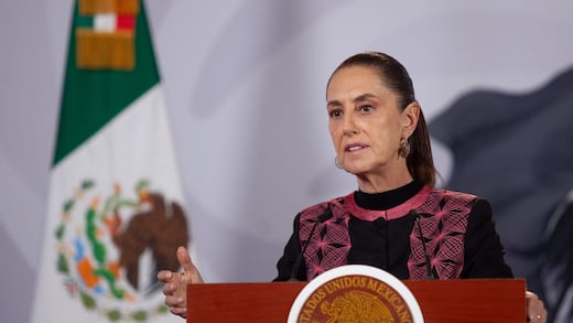 Sheinbaum quiere más opciones para jóvenes que no estudien en UNAM o IPN