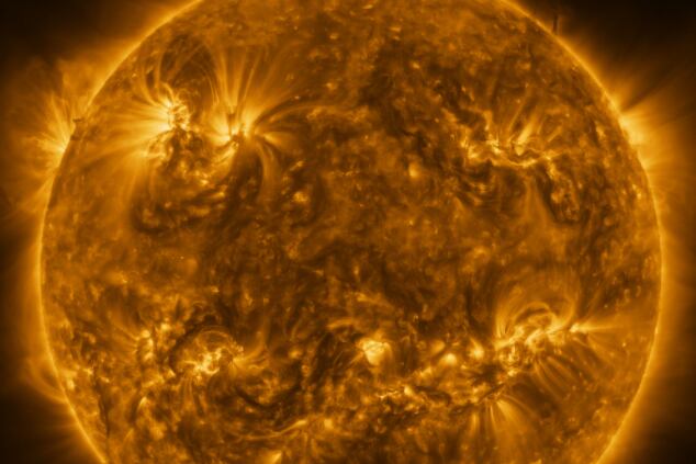 ESA logra capturar fotos del Sol