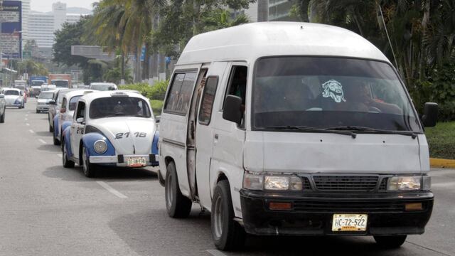 Transportistas en Acapulco