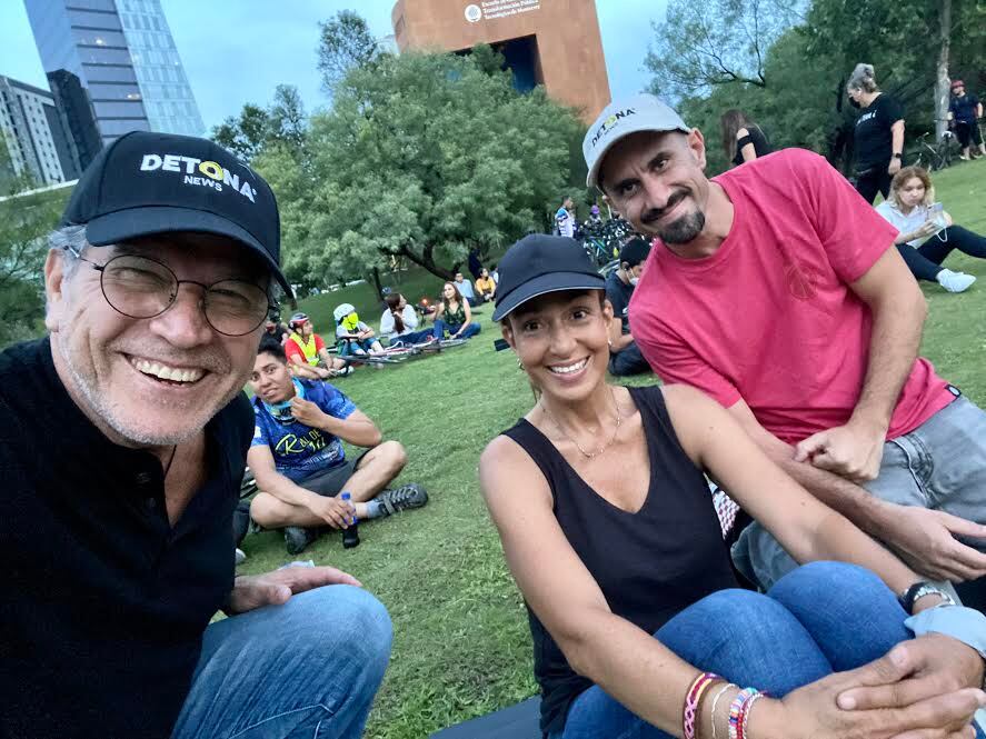 La noche del viernes pasado fuimos al Parque Rufino Tamayo a ver el documental de Gian Cassini sobre la vida de Cristina Serna.