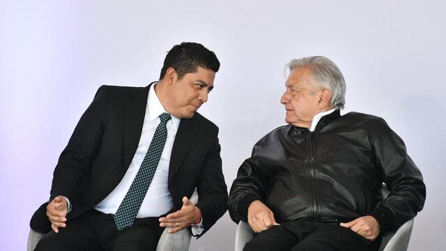 Ricardo Gallardo y AMLO formalizan inversión de BMW en San Luis Potosí.