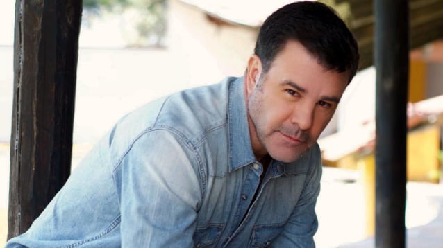 Eduardo Capetillo recuerda cómo la ansiedad transformó su cuerpo tras las adicciones