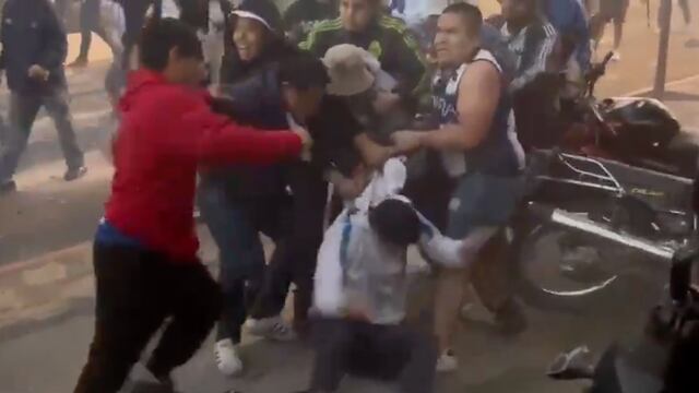 Fans de Rayados y Comunicaciones armaron campal