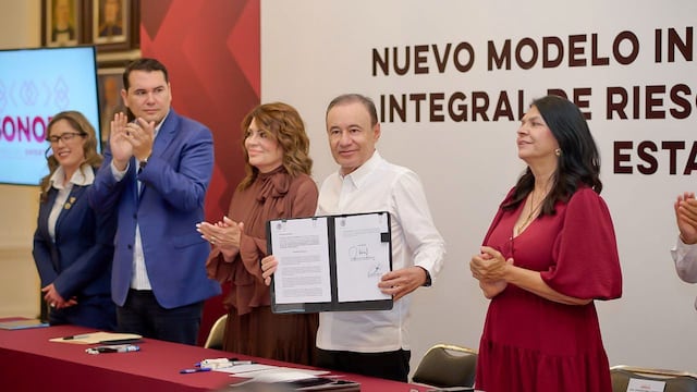 El nuevo modelo establece un nuevo organismo constitucional autónomo, especializado en Gestión Integral de Riesgos y Protección Civil.