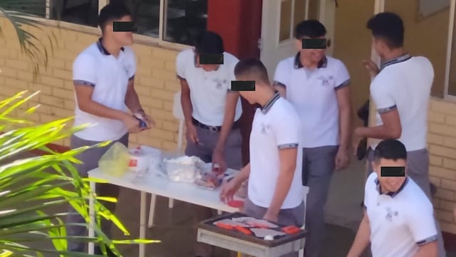La carne asada de los estudiantes se difundió en la red.