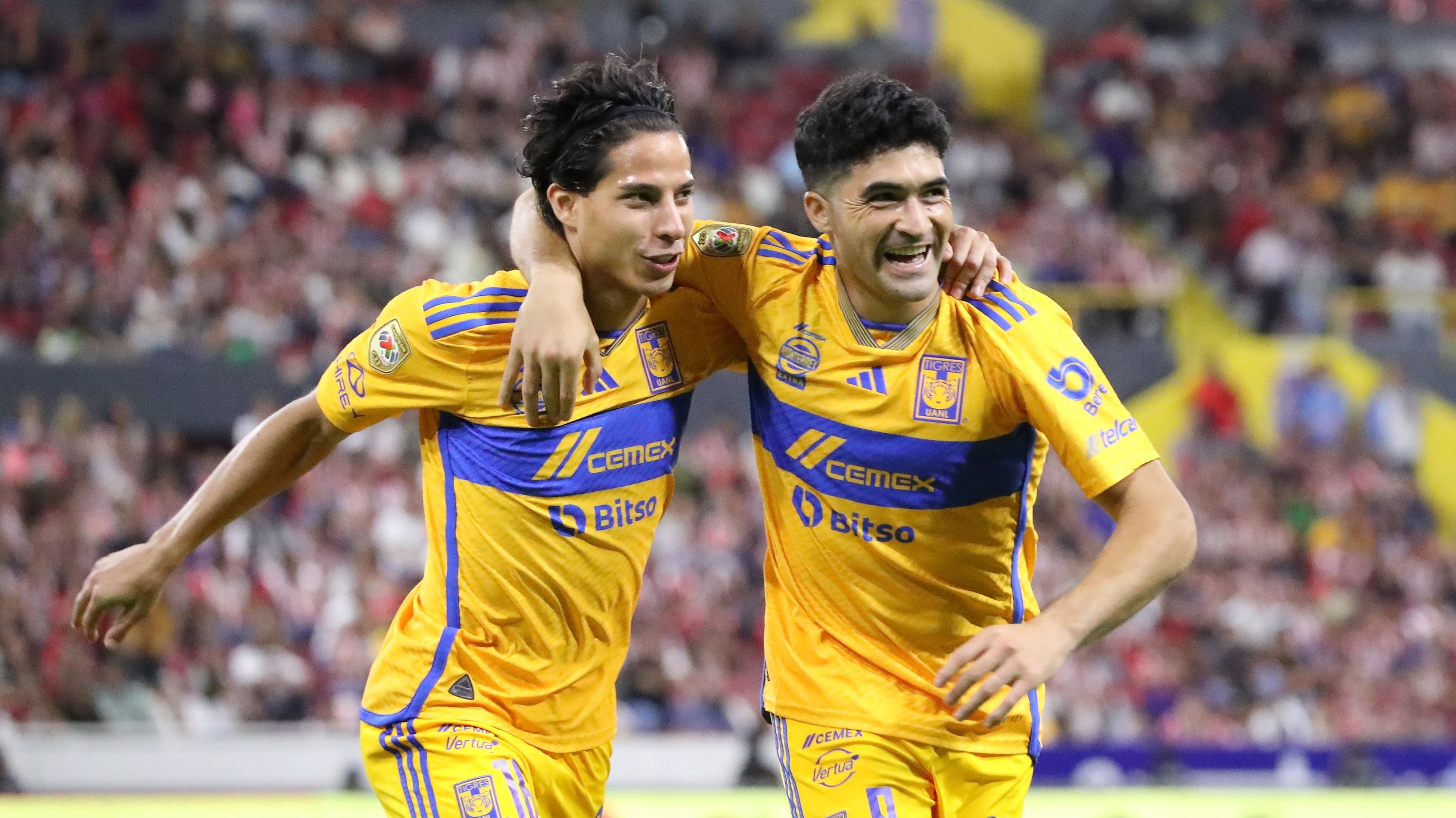 Club Tigres.