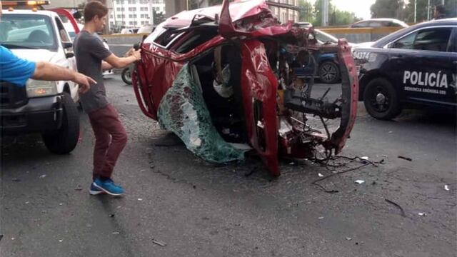 El conductor salió proyectado del vehículo