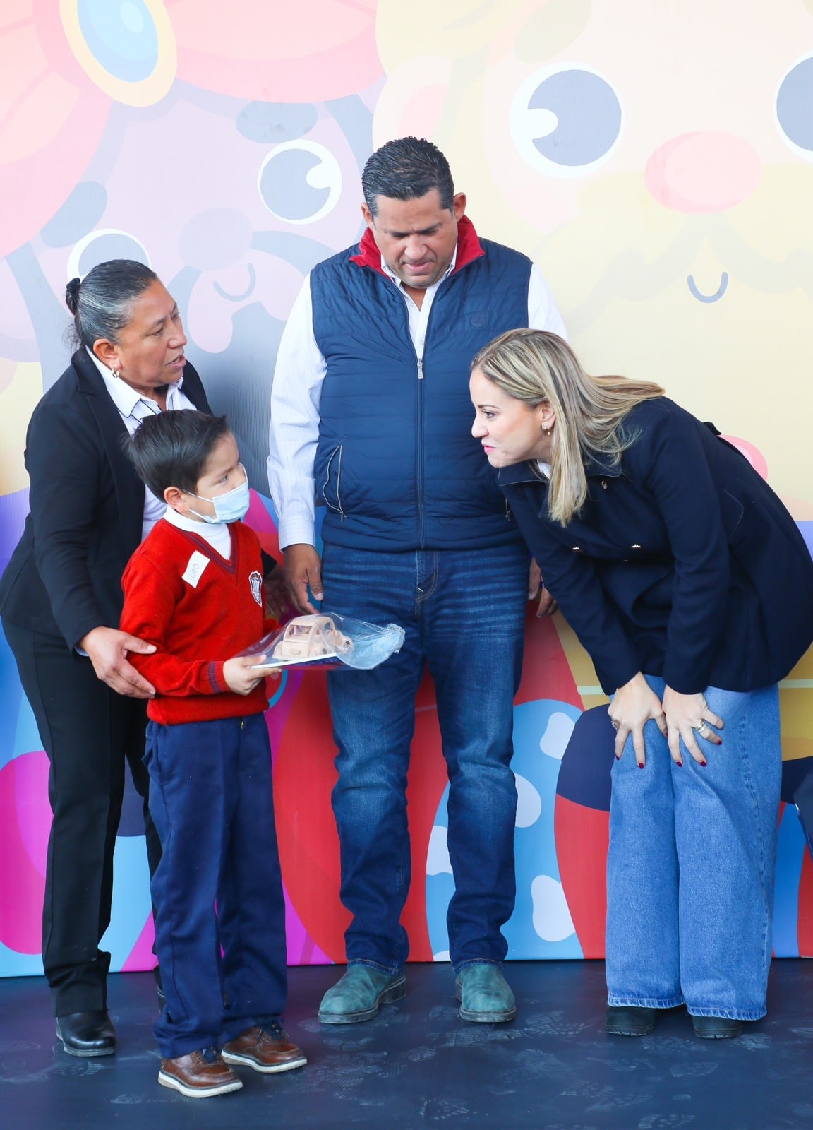 Diego Sinhue Rodríguez  Vallejo y Adriana Rodríguez Lozano