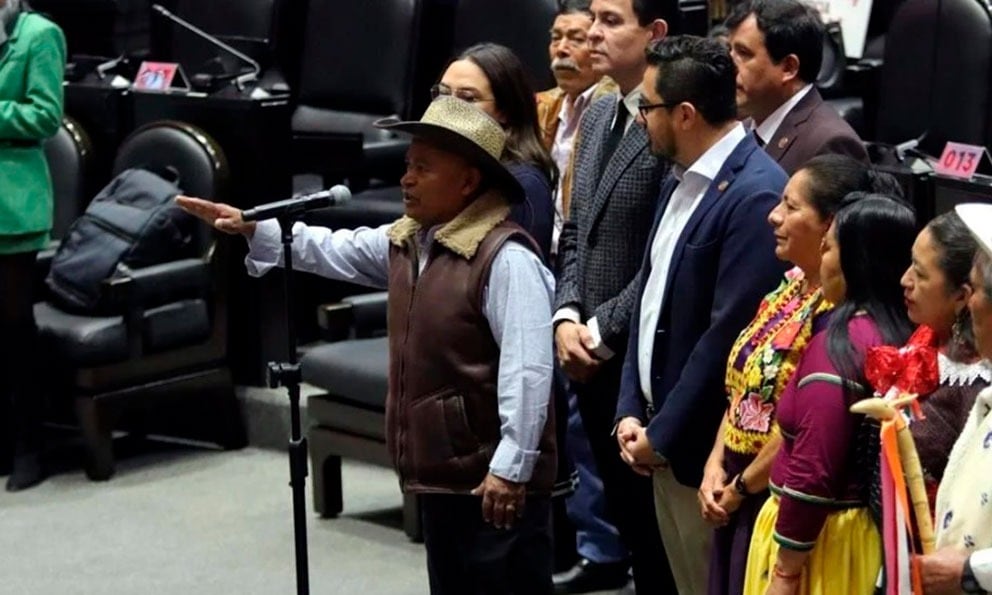 Luis Morales Flores rinde protesta como diputado federal, suplente de Sergio Mayer