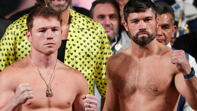 Canelo y John Ryder