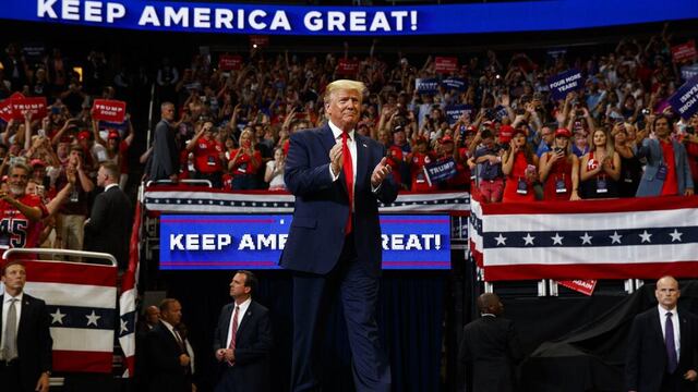 El presidente estadounidense hizo oficial sus aspiraciones de mantenerse en la Casa Blanca desde un rally en Orlando, Florida.