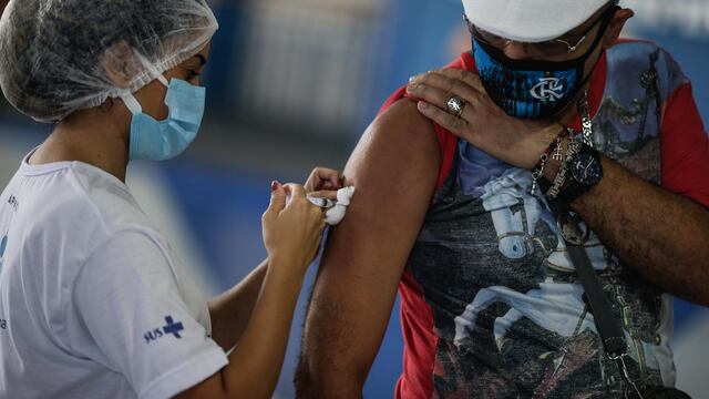 Vacunación en Brasil