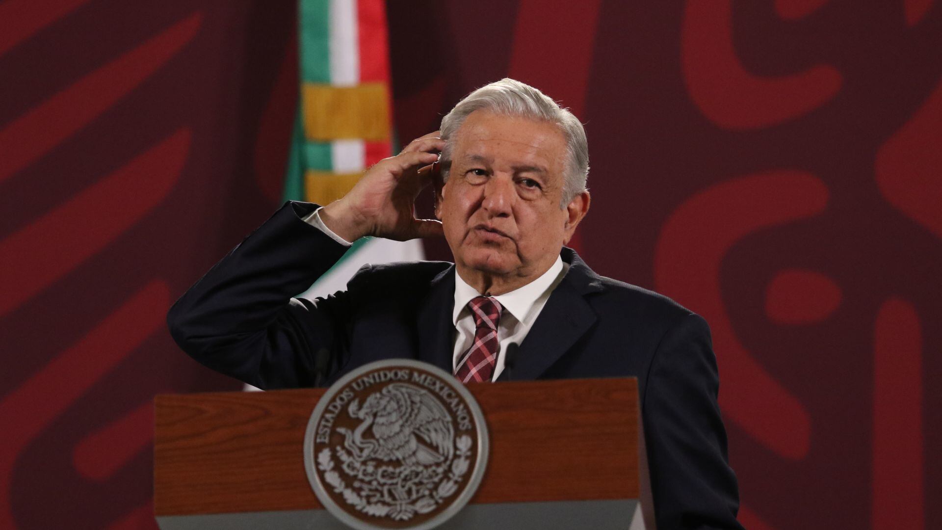 Revocación de mandato: TEPJF desecha queja de AMLO contra el INE por publicar porcentaje de participación