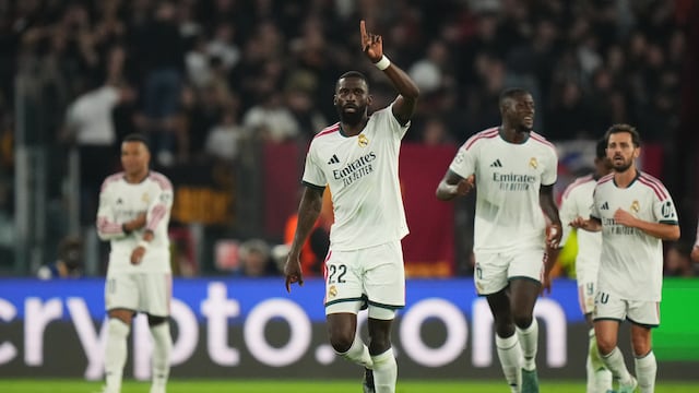 Real Madrid logra una remontada ante la Roma y liga su segunda victoria en la Champions League.