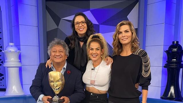 Niurka, Yolanda Andrade, Monsterrat Oliver y Jorge Falcón