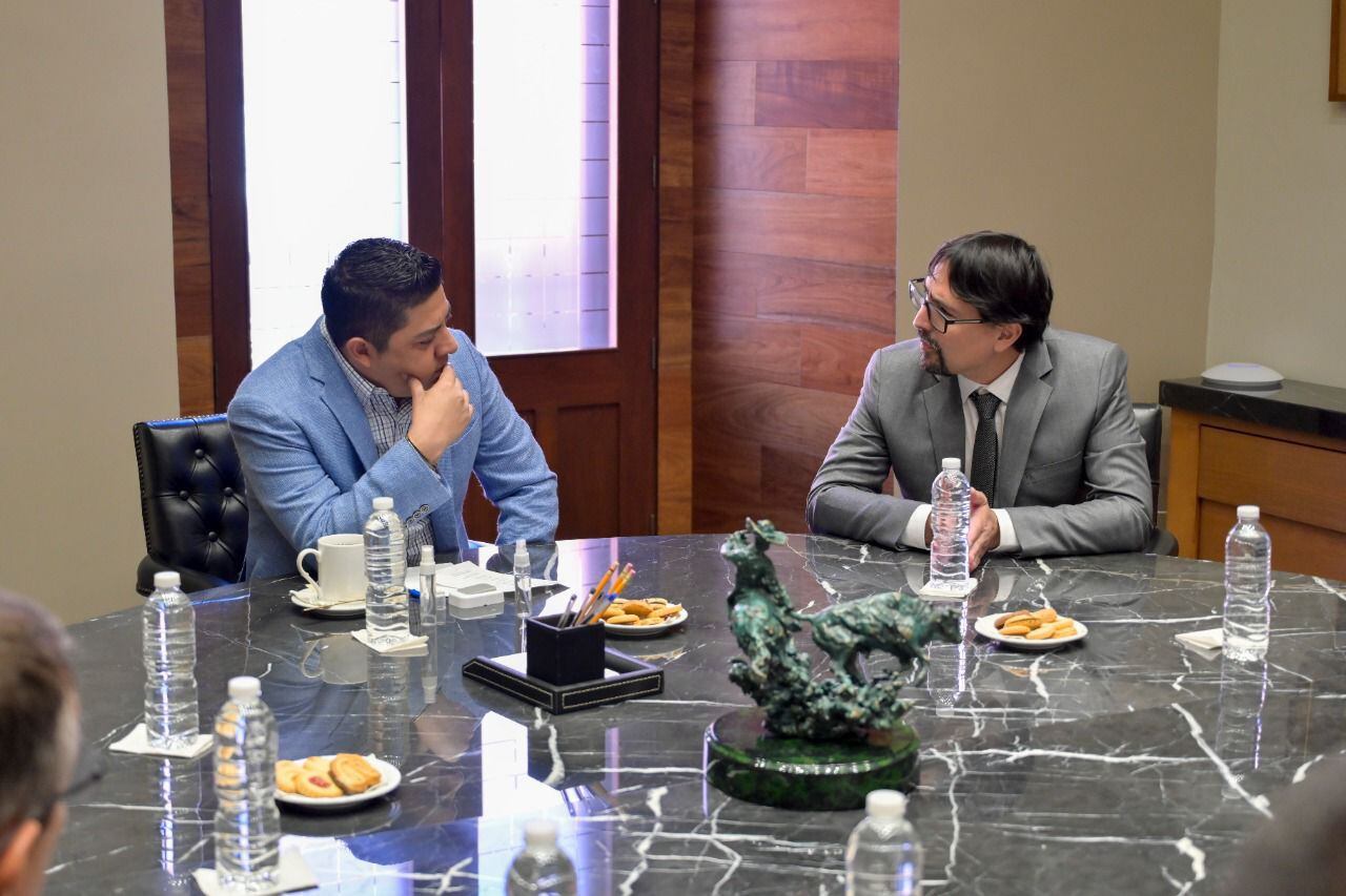 Reunión con Ricardo Gallardo