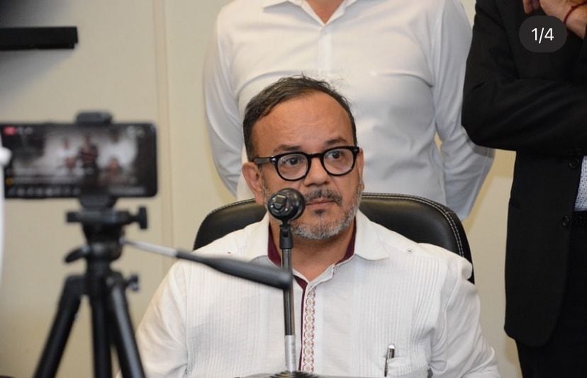 Andrés Norberto García Repper Favila, integrante del Comité de Evaluación