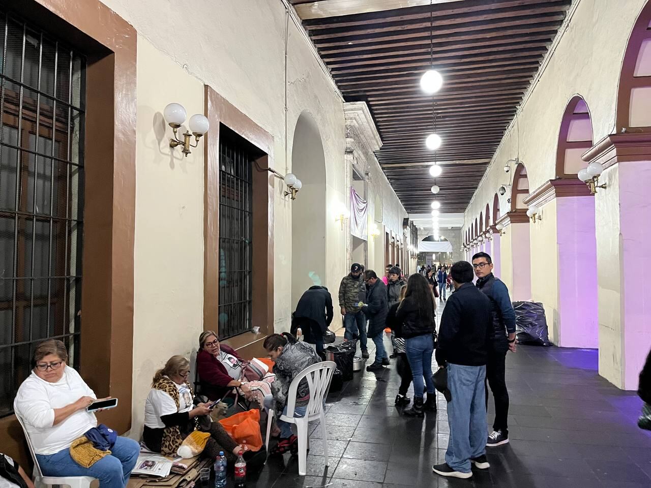 Retiran plantón de Palacio de Gobierno de Veracruz