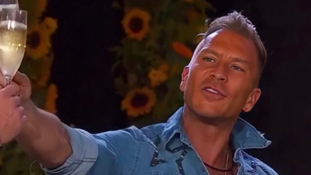 Salvador Zerboni en La Casa de los Famosos 2