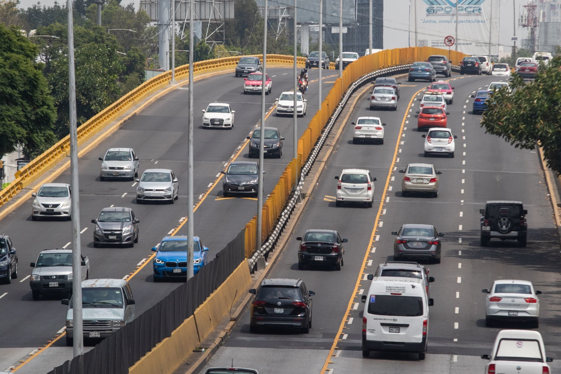 Por jornada doble Hoy no circula, algunos carros en el Estado de México no podrán transitar