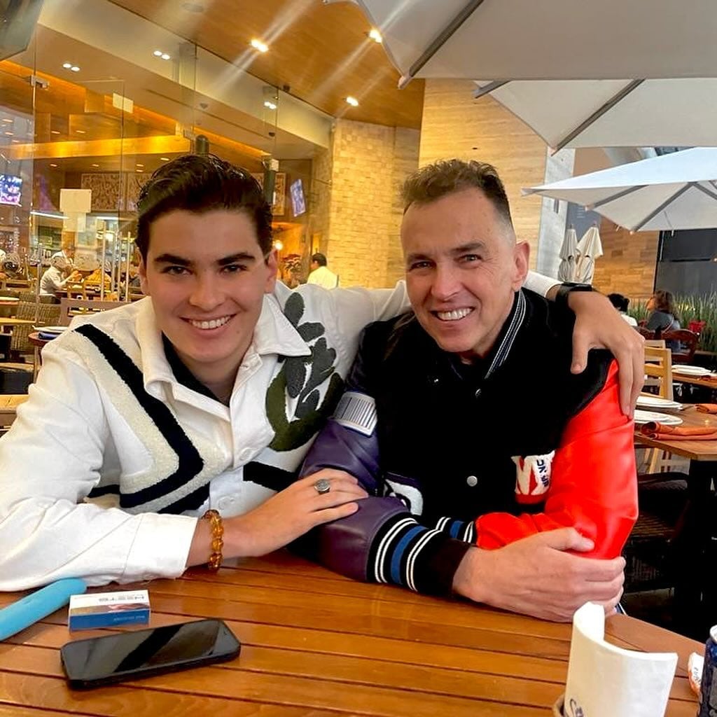 Rafael del Villar con su hijo Rafael.