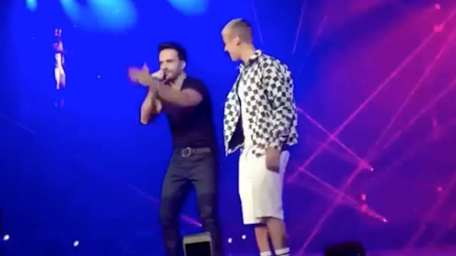 Luis Fonsi junto a Justin Bieber