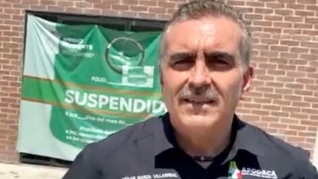 César Garza. Atrás, la clínica de bajo costo suspendida por Samuel García/Plácido Garza