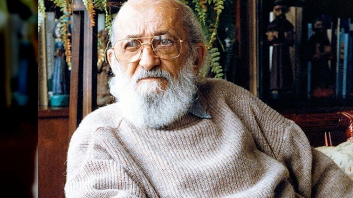 ¿Quién es Paulo Freire? El pedagogo y punto de partida de la SEP para los nuevos libros