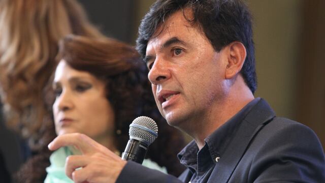 Jesús Ramírez. Consulta sobre NAICM.