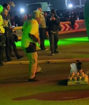 Se olvida de la chamba en el Hell and Heaven