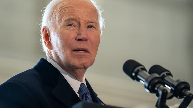 ¿Por qué Joe Biden perdonó a toda su familia por posibles delitos?