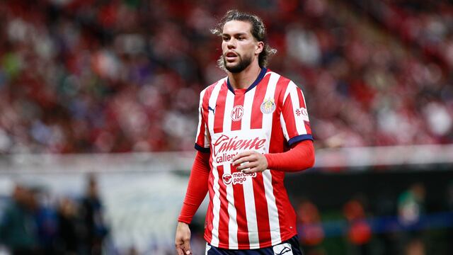 Cade Cowell con Chivas.