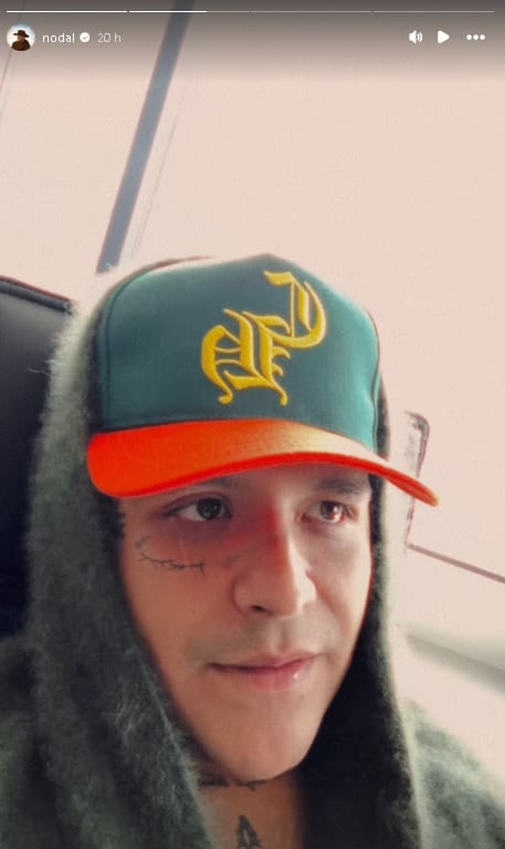 Christian Nodal hablando de su concierto, aunque Ángela Aguilar no fue.