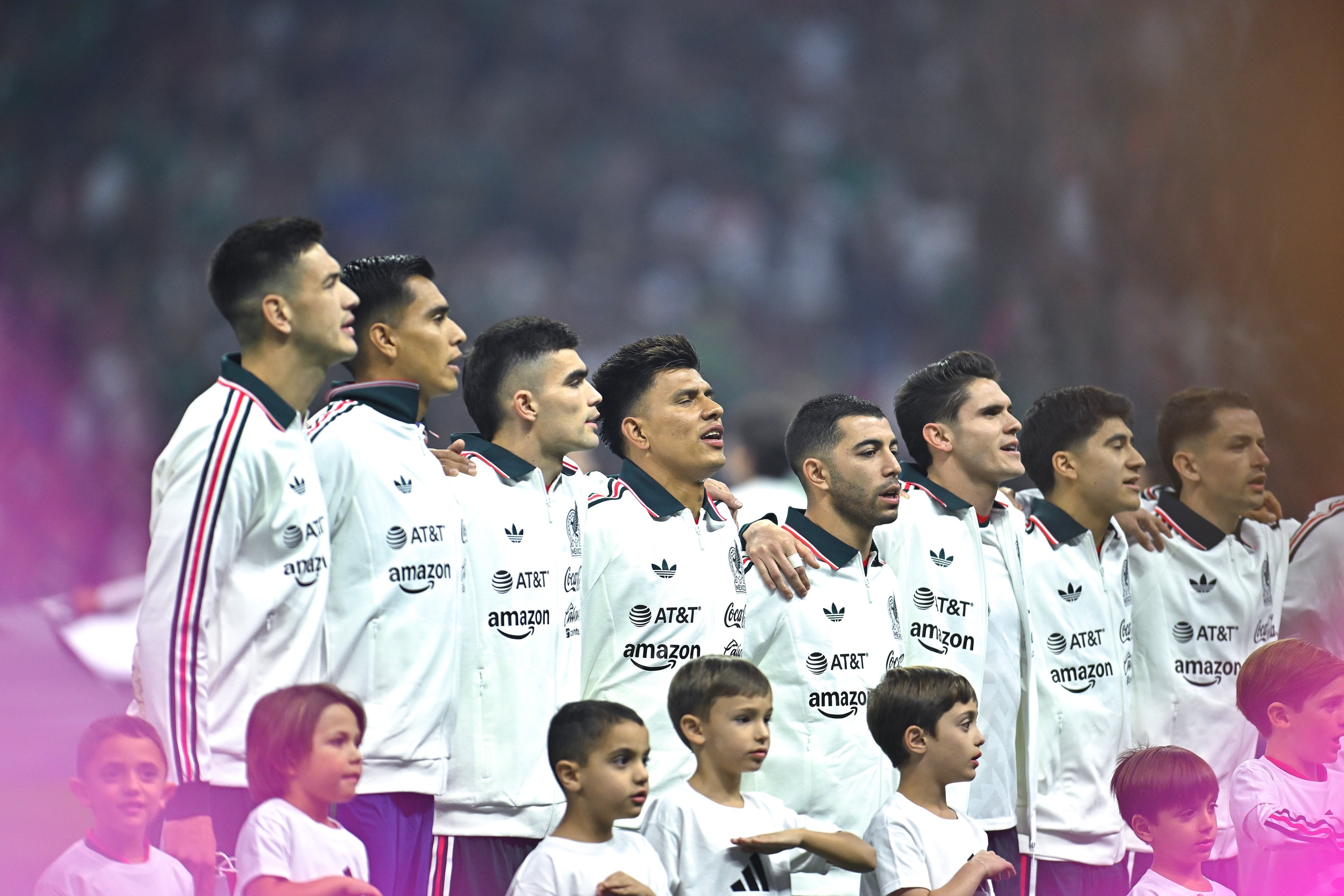 Medio portugués se burla del Himno Nacional en el México vs Portugal.