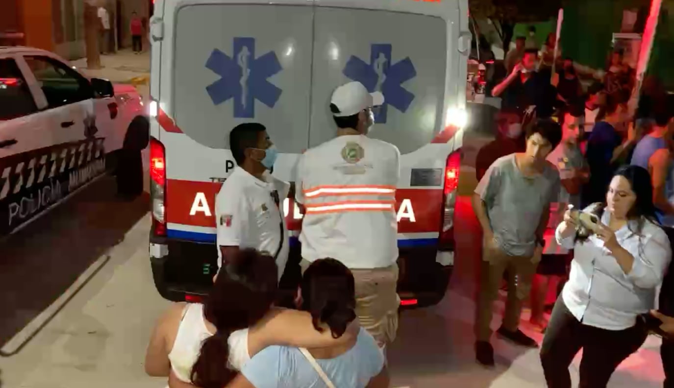 Estudiantes intoxicados en la secundaria Federal 1 de Tapachula, Chiapas