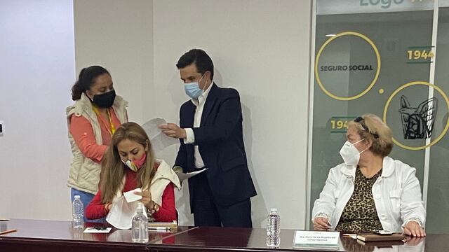 Zoé Robledo Aburto.