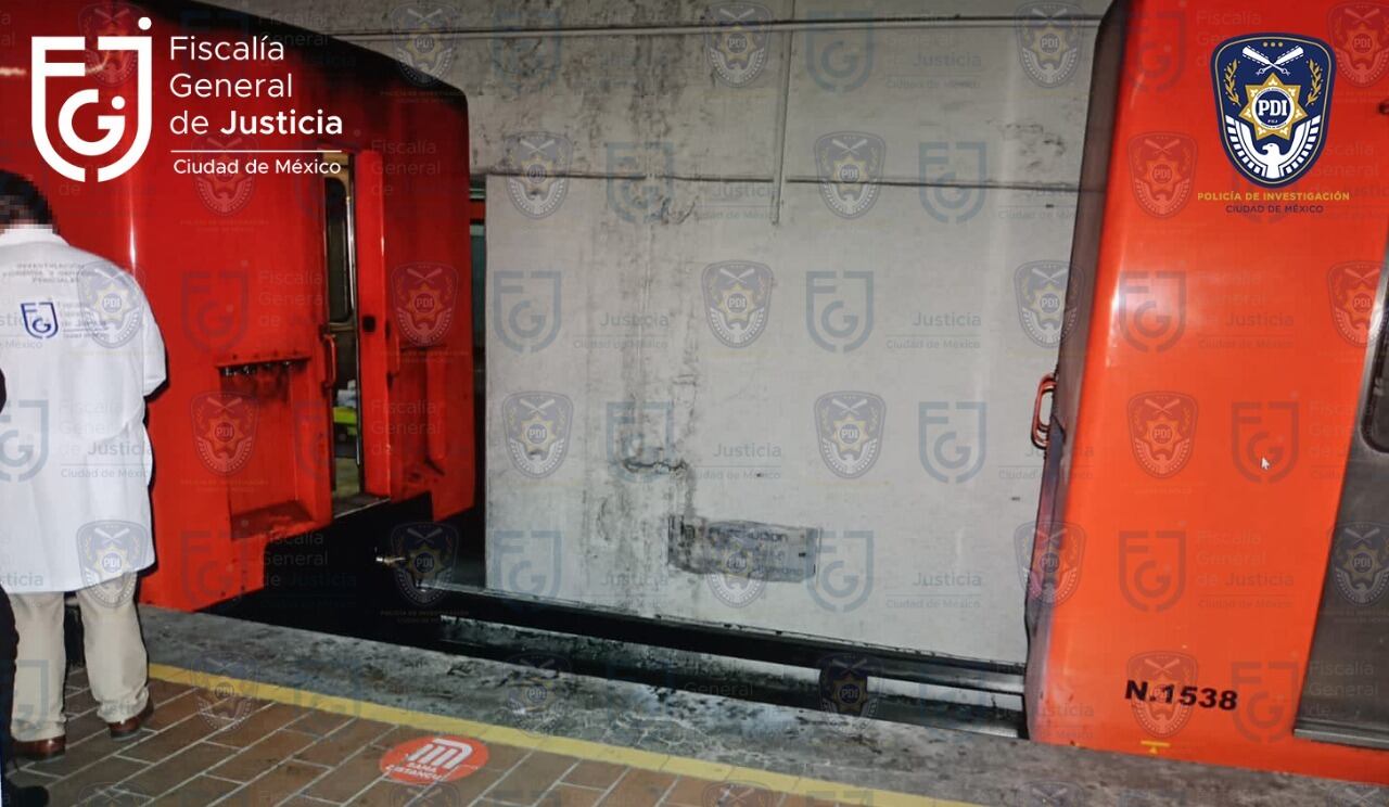 Vagones separados de la Línea 7 de Metro
