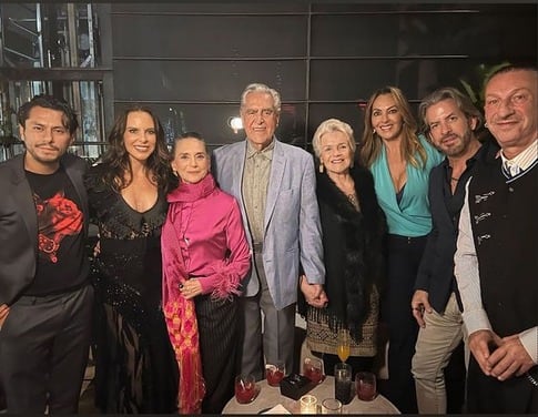 Kate del Castillo y familia