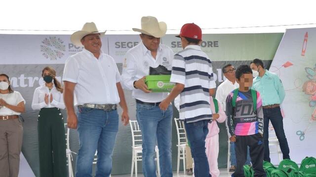Ricardo Gallardo entregará poyos escolares para educación básica