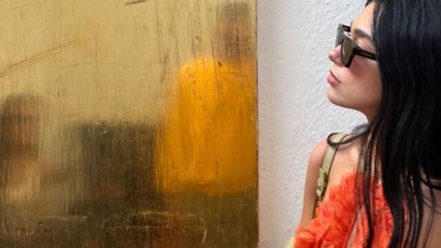 Dua Lipa en la Casa Luis Barragán