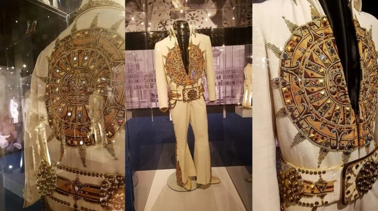 Traje de Piedra del Sol de Elvis Presley
