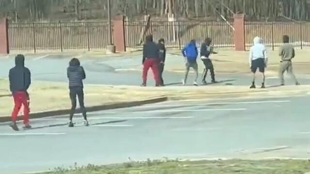 Tiroteo en secundaria McEachern