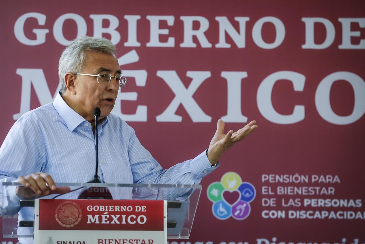 Rubén Rocha entrega Tarjetas de Pensión para el Bienestar de las personas con discapacidad en Sinaloa