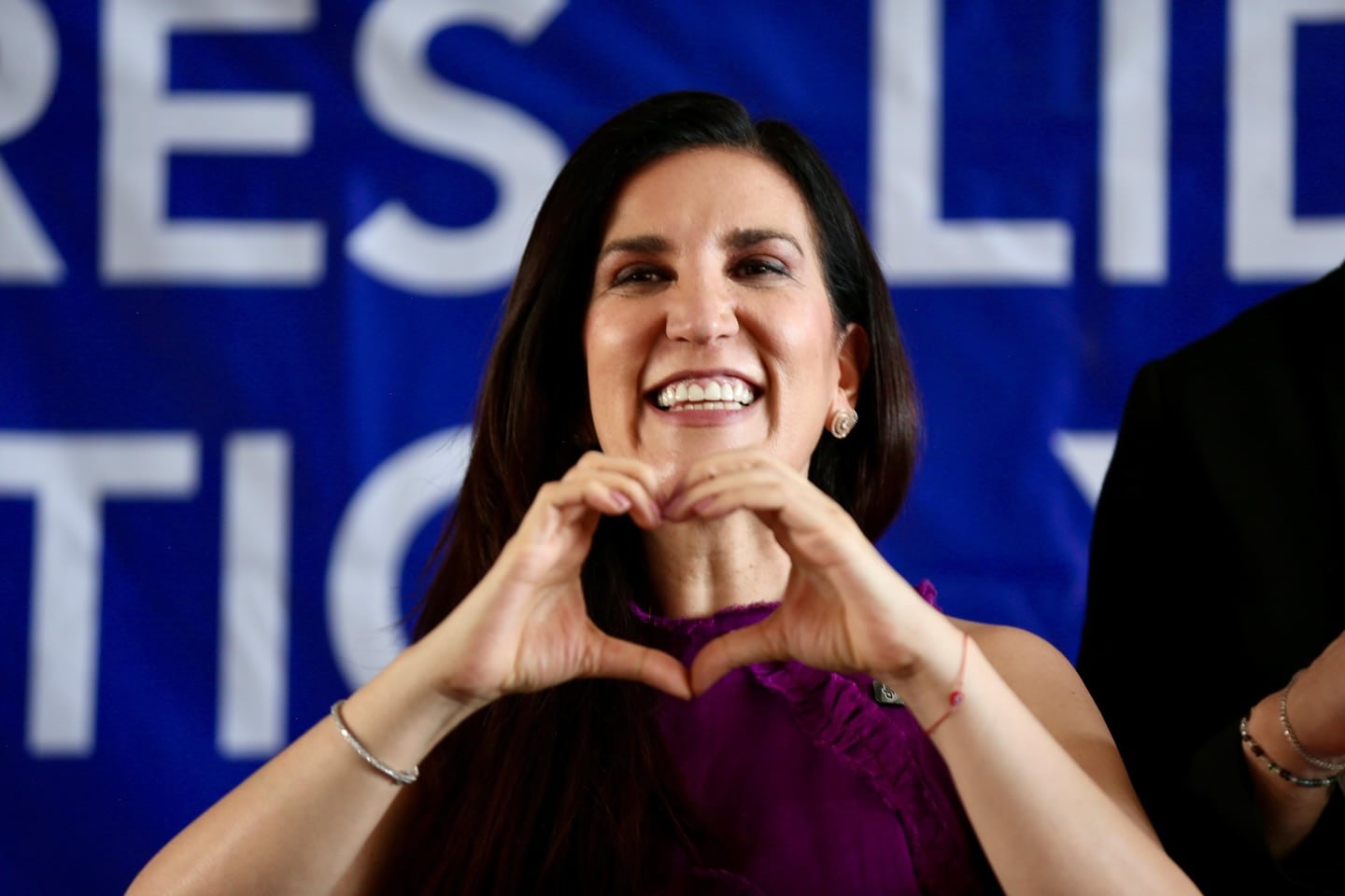 La felicitación de Kenia López Rabadán a un “libertario” por ayudar a María Corina Machado