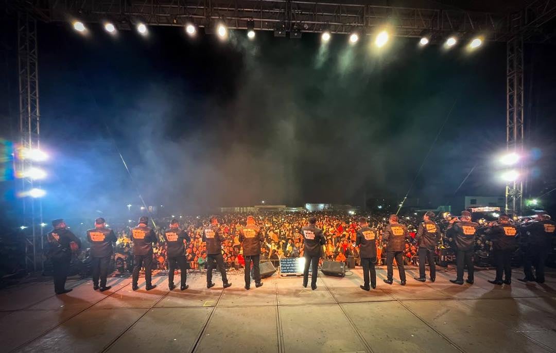 Edwin Luna y La Trakalosa de Monterrey